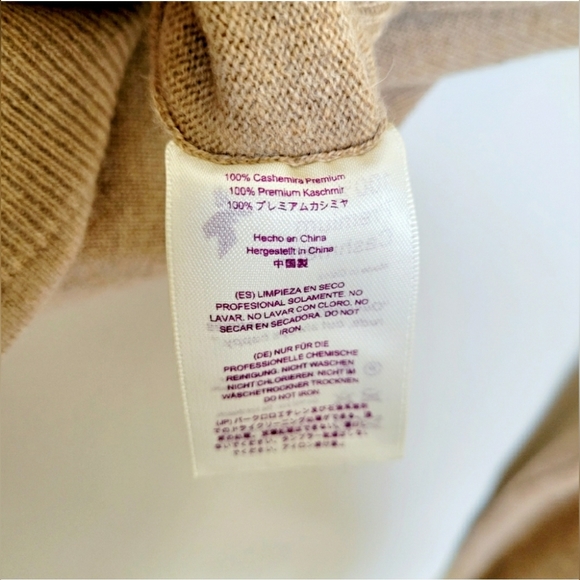 🌟SEE NEW LISTING🌟 🐪 "The State" Cashmere Hoodie in Camel - Picture 5 of 12